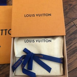 Authentic Monogram Louis Vuitton men’s wallet